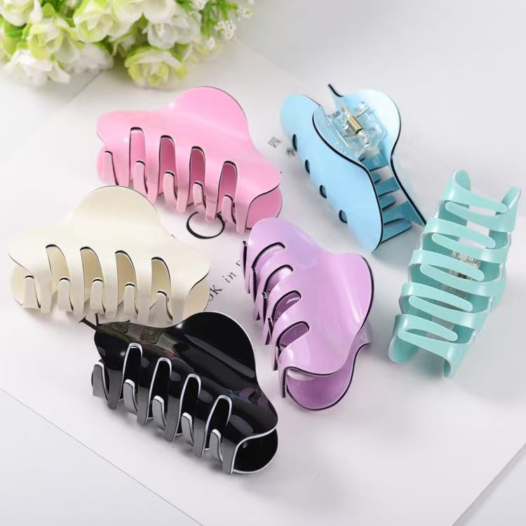 Small Hair Claws - Image 4