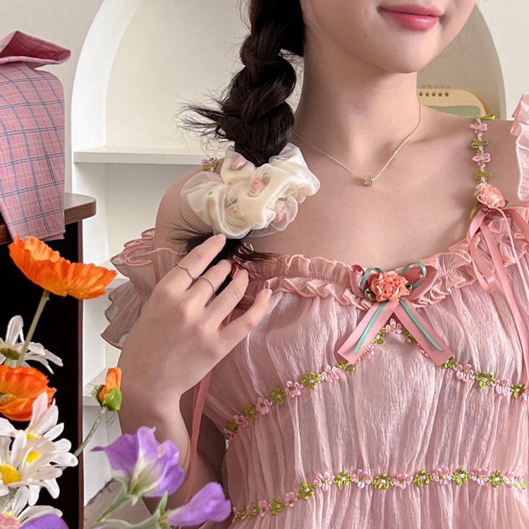 Scrunchie 4 - Image 3